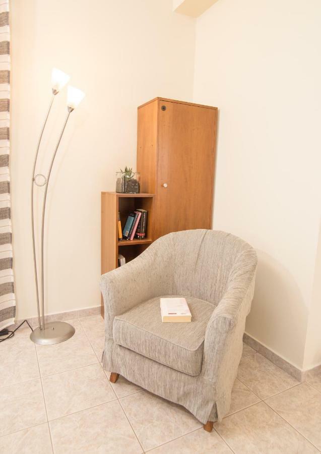 Elea Apartamento Calamata Exterior foto