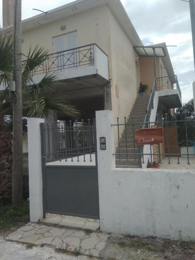 Elea Apartamento Calamata Exterior foto